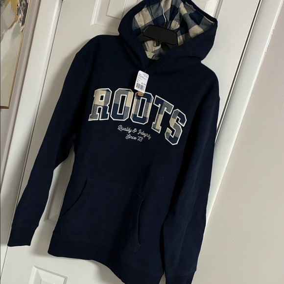 Roots Other - ROOTS Navy blazer plaid appliqué hoodie